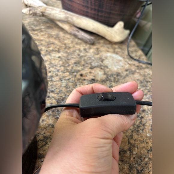 Elegant Mosaic Glass Electric Wax Scentsy  Essential Oil Warmer Lamp Works - Picture 4 of 9